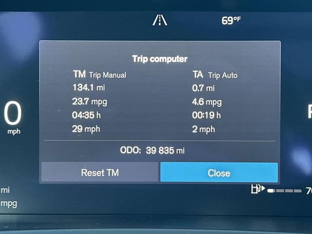 Used 2022 Volvo S90 B6 Inscription w/ Advanced Package image 41