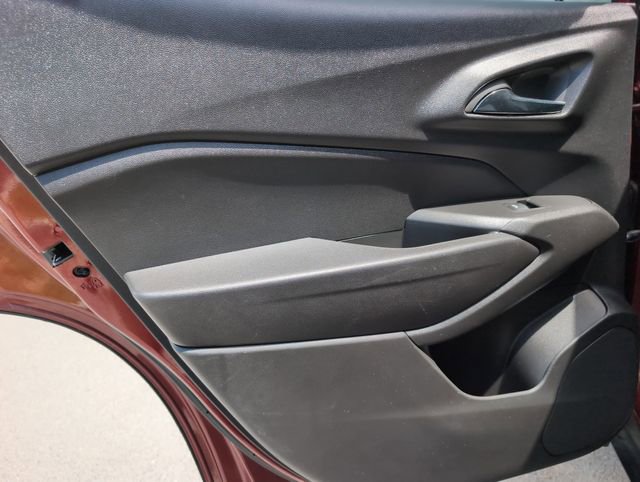 Used 2024 Chevrolet Trax LS image 30