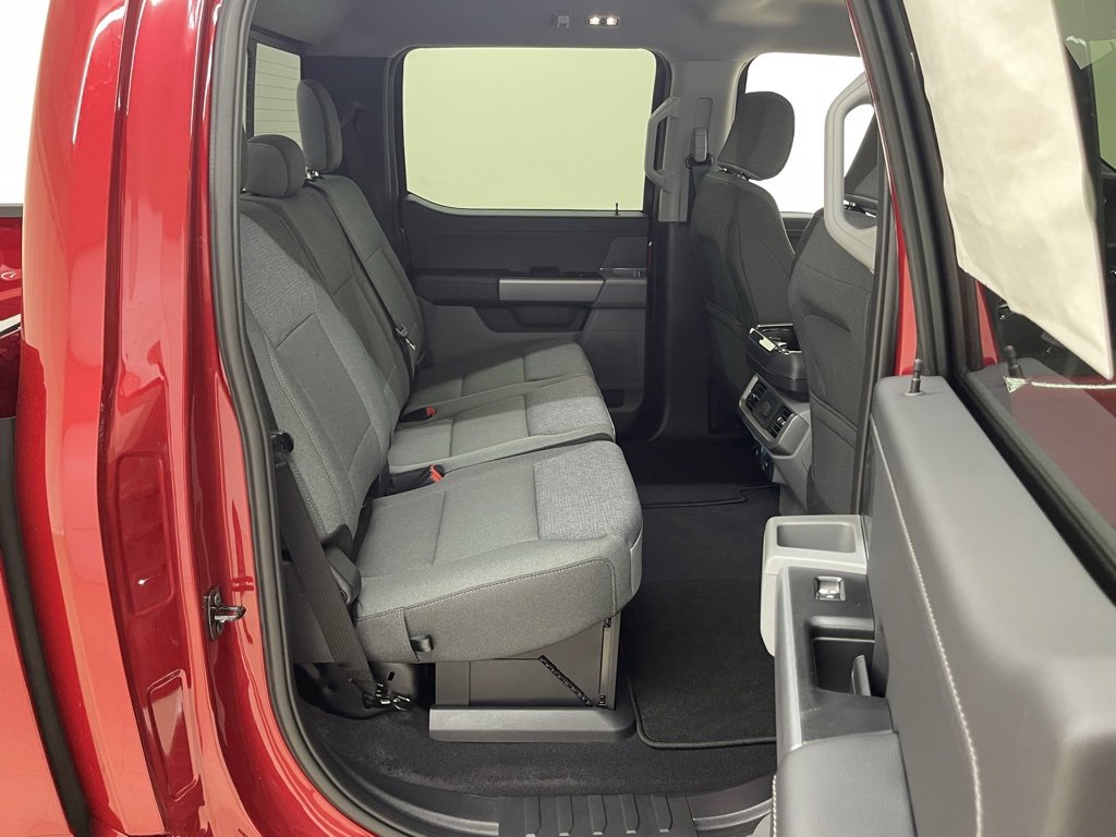New 2025 Ford F150 XLT image 15