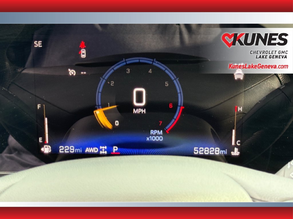 Used 2025 Chevrolet TrailBlazer LT AWD/4WD image 12