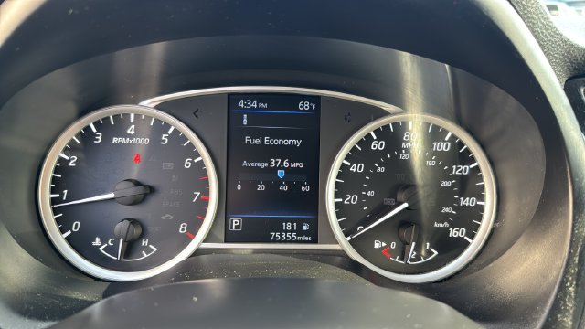 Used 2019 Nissan Sentra S FWD image 12