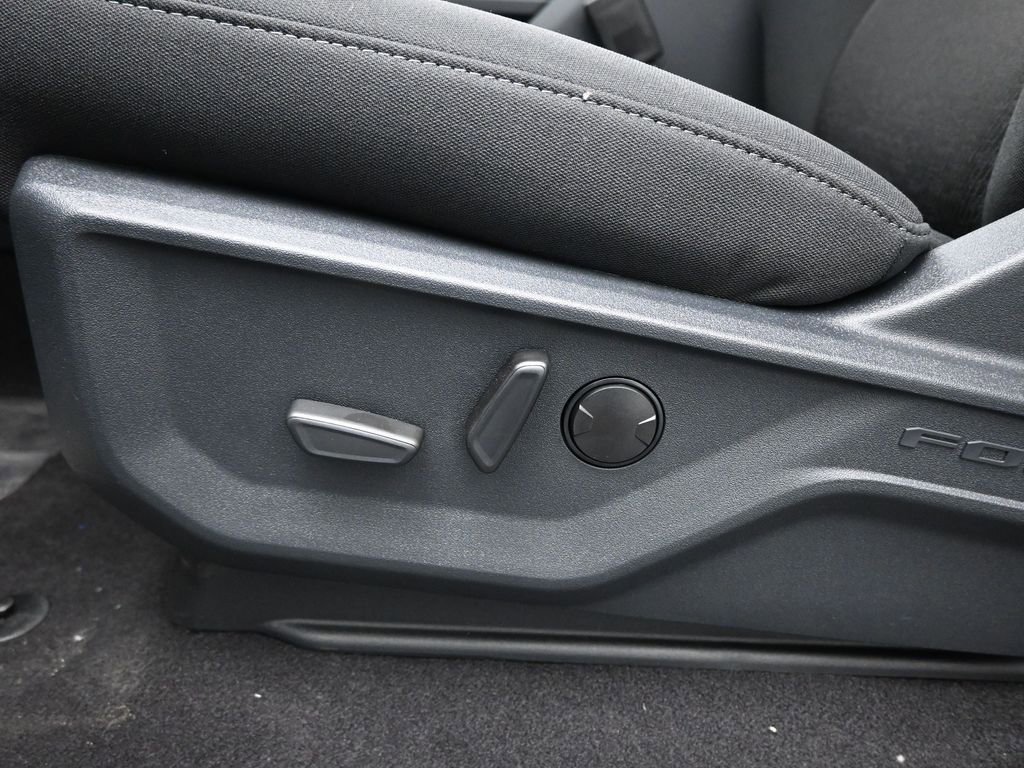 New 2025 Ford F150 XLT w/ Equipment Group 302A MID image 10