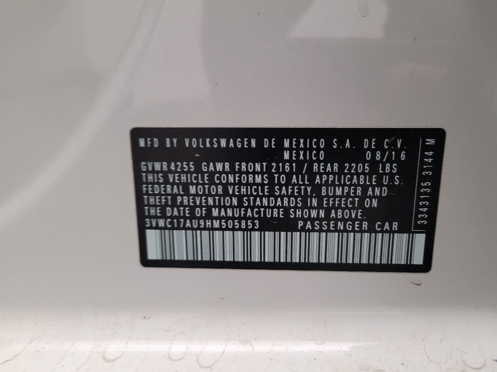 Used 2017 Volkswagen Golf S FWD image 33