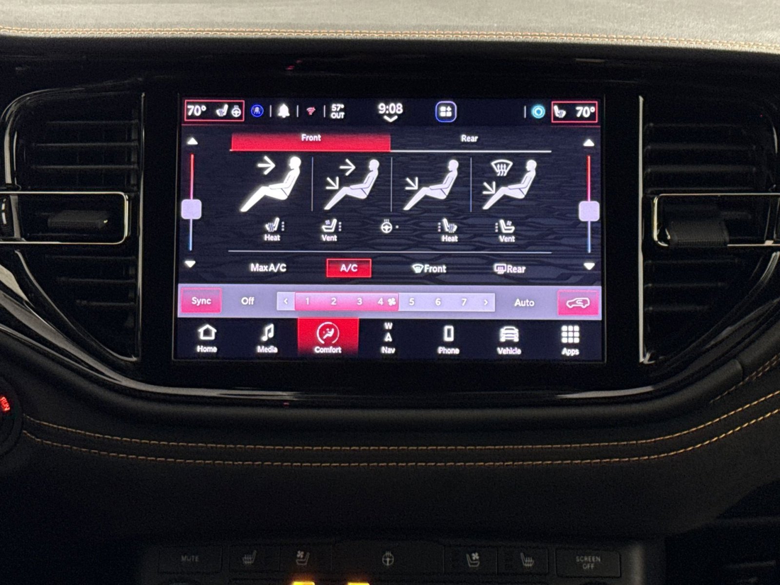 Used 2023 Dodge Durango R/T w/ Hemi Orange Plus Package AWD/4WD image 21