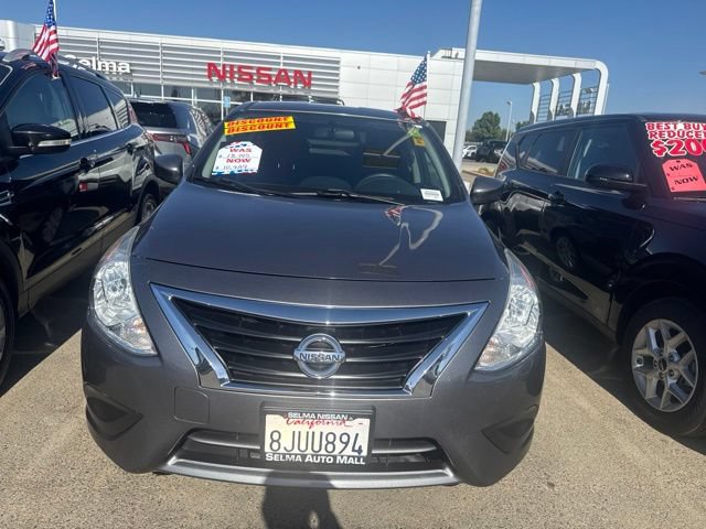 Used 2019 Nissan Versa S Plus FWD image 2