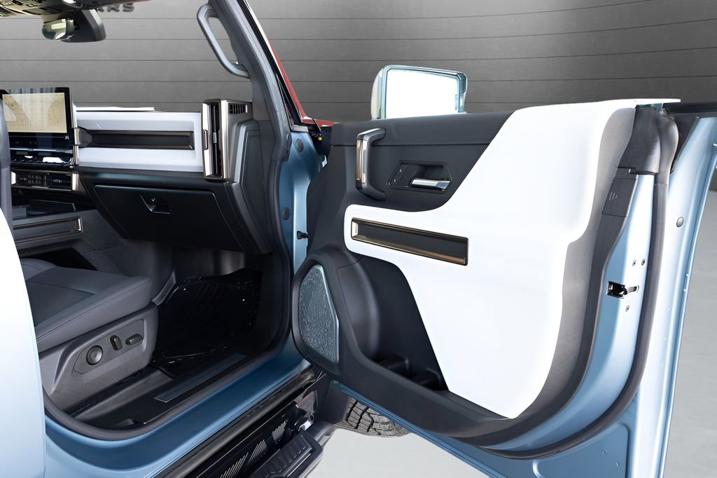 Used 2024 GMC Hummer EV 3X w/ Omega Edition AWD/4WD image 89