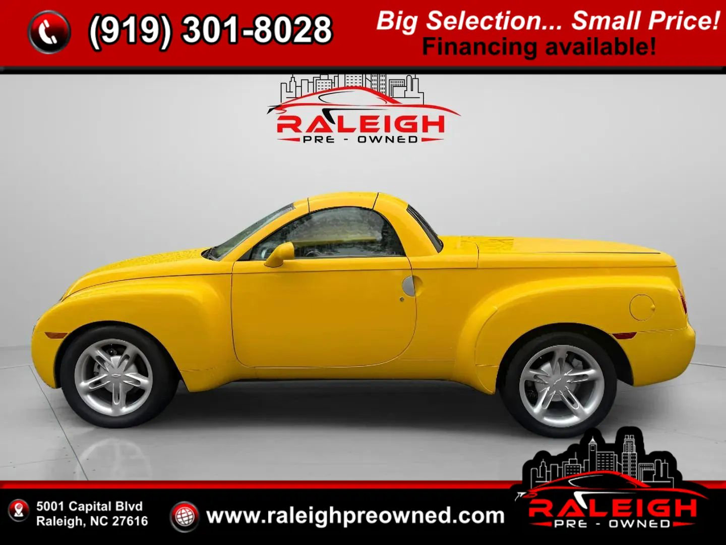 Used 2004 Chevrolet SSR w/ Preferred Equipment Group