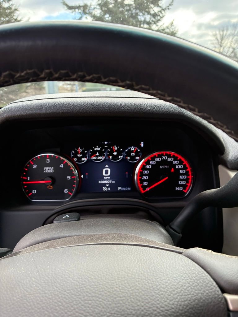 Used 2015 GMC Yukon Denali w/ Open Road Package image 16