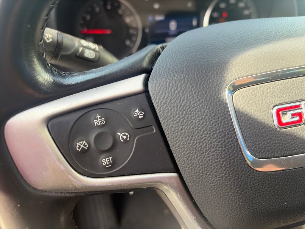 Used 2020 GMC Terrain SLE w/ Elevation Edition FWD image 16