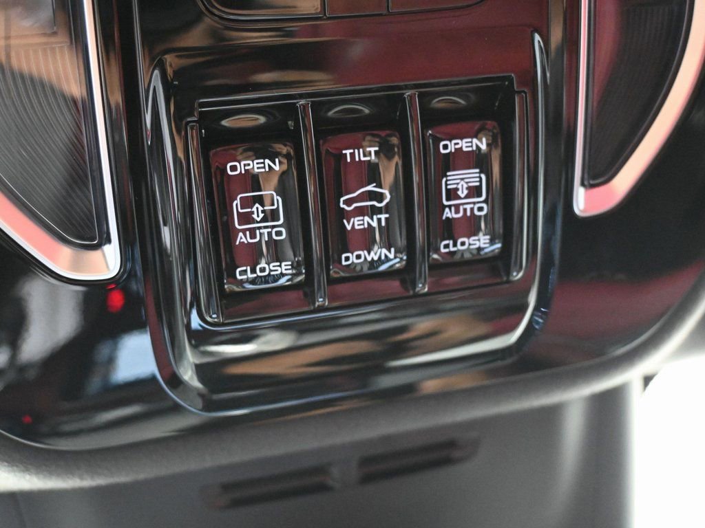 Used 2023 Maserati Grecale Modena image 16