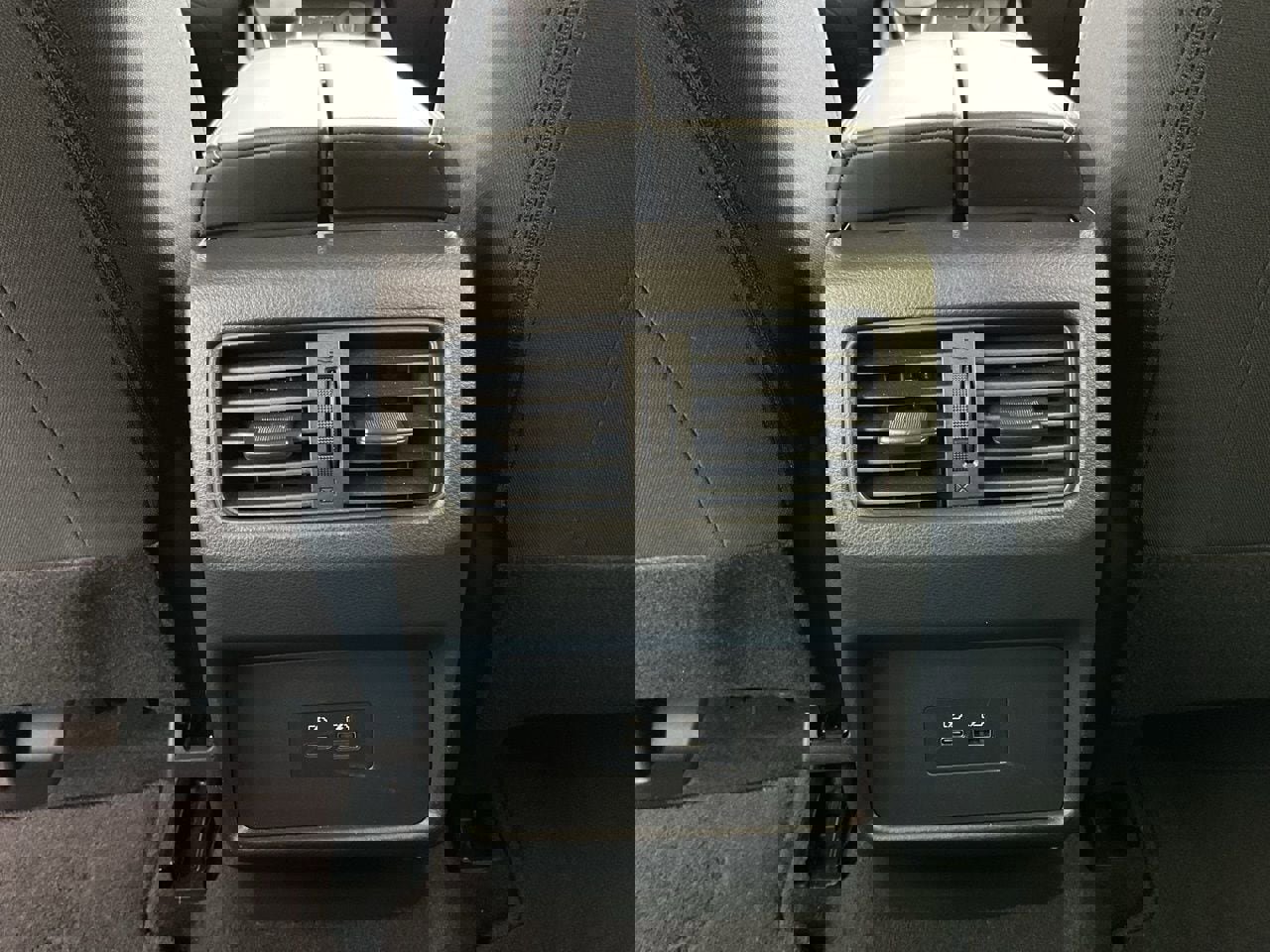 Used 2023 Nissan Rogue SV image 19