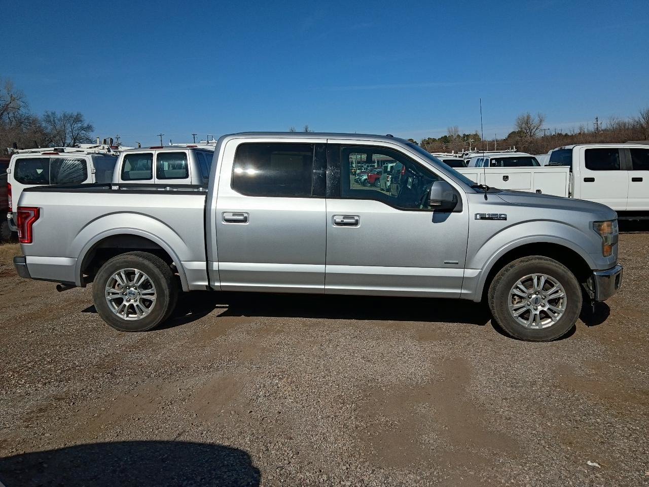 Used 2015 Ford F150 Lariat RWD image 4