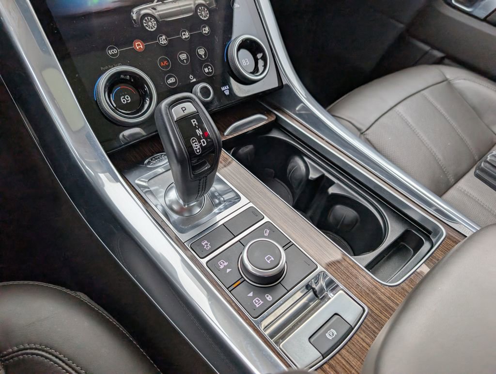 Used 2019 Land Rover Range Rover Sport HSE image 25