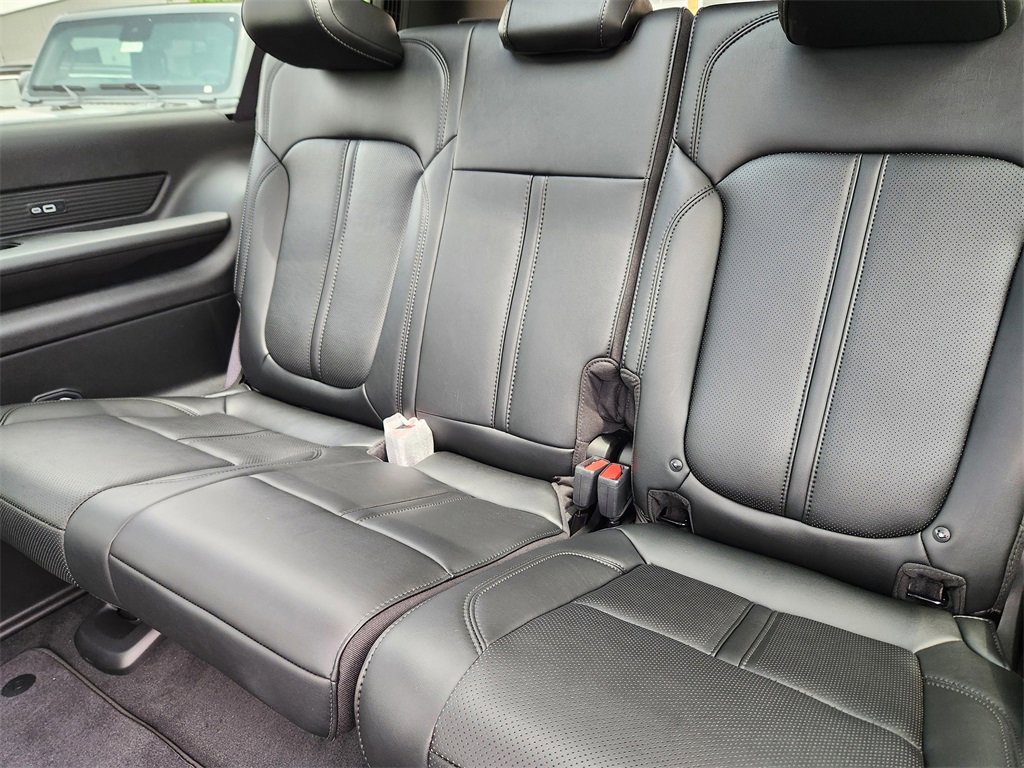 New 2025 Jeep Wagoneer L Series II w/ Convenience Group I image 11