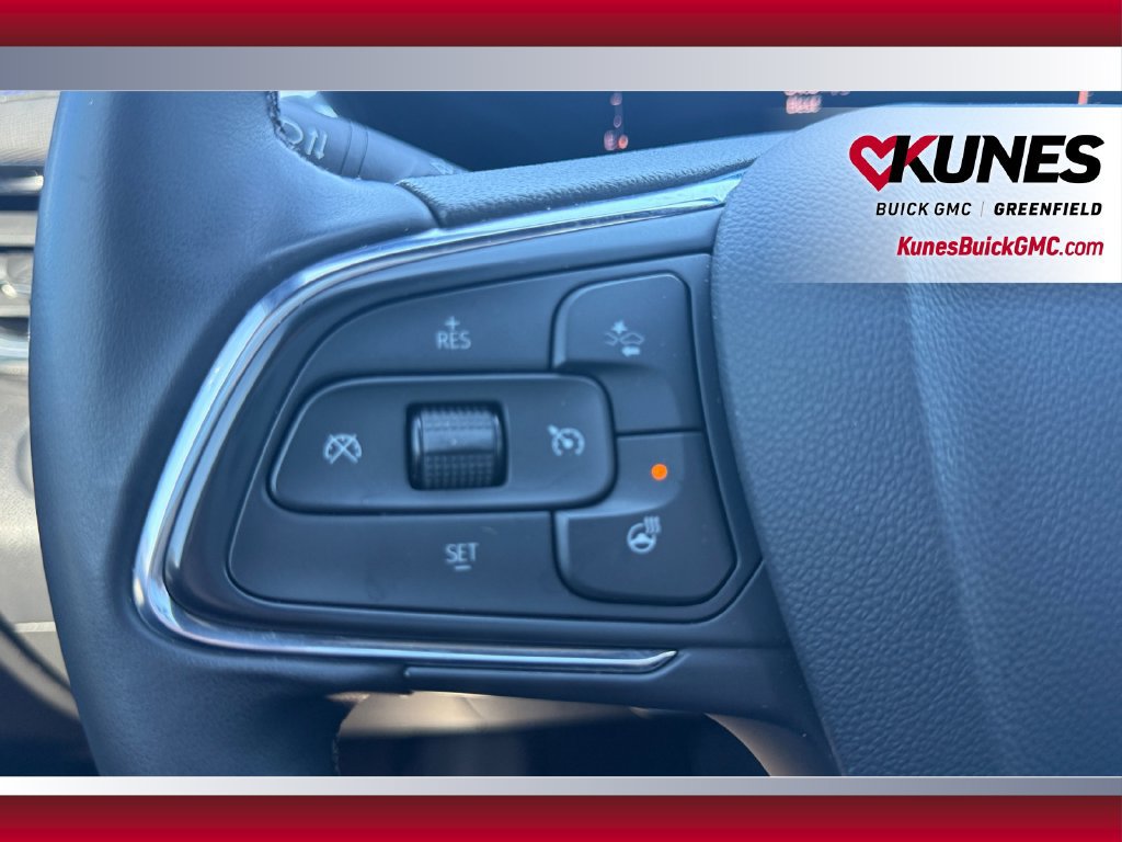 Used 2025 Buick Envista Sport Touring w/ Convenience I Package FWD image 15
