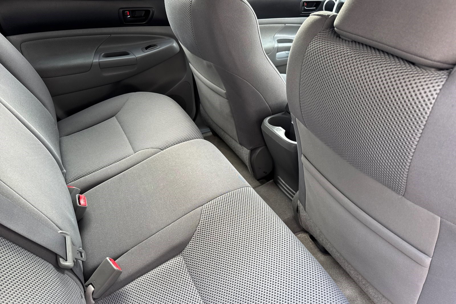 Used 2010 Toyota Tacoma PreRunner image 30