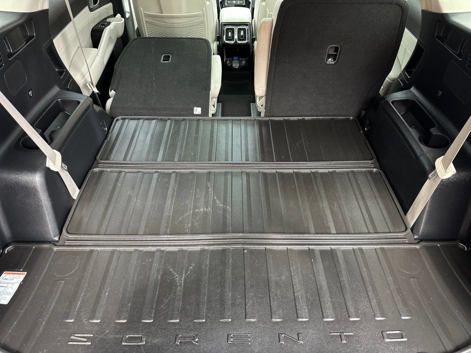 Certified 2023 Kia Sorento SX Prestige w/ Panoramic Sunroof Package AWD/4WD image 21