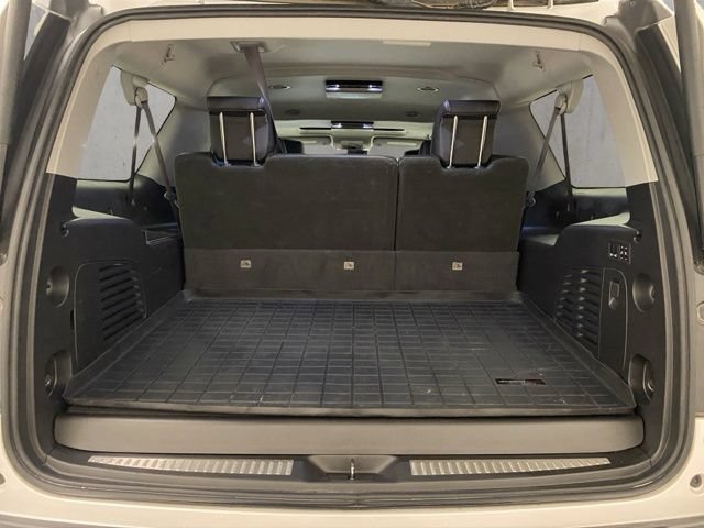 Used 2017 Chevrolet Suburban Premier AWD/4WD image 23