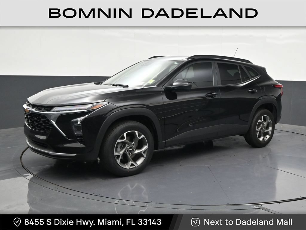 Used 2025 Chevrolet Trax LT FWD video 1