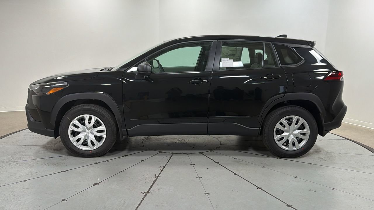 New 2026 Toyota Corolla Cross L image 8