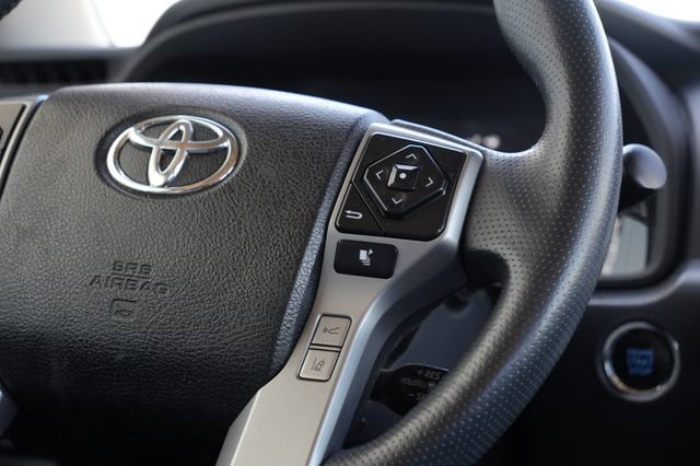 Used 2020 Toyota 4Runner SR5 Premium AWD/4WD image 21