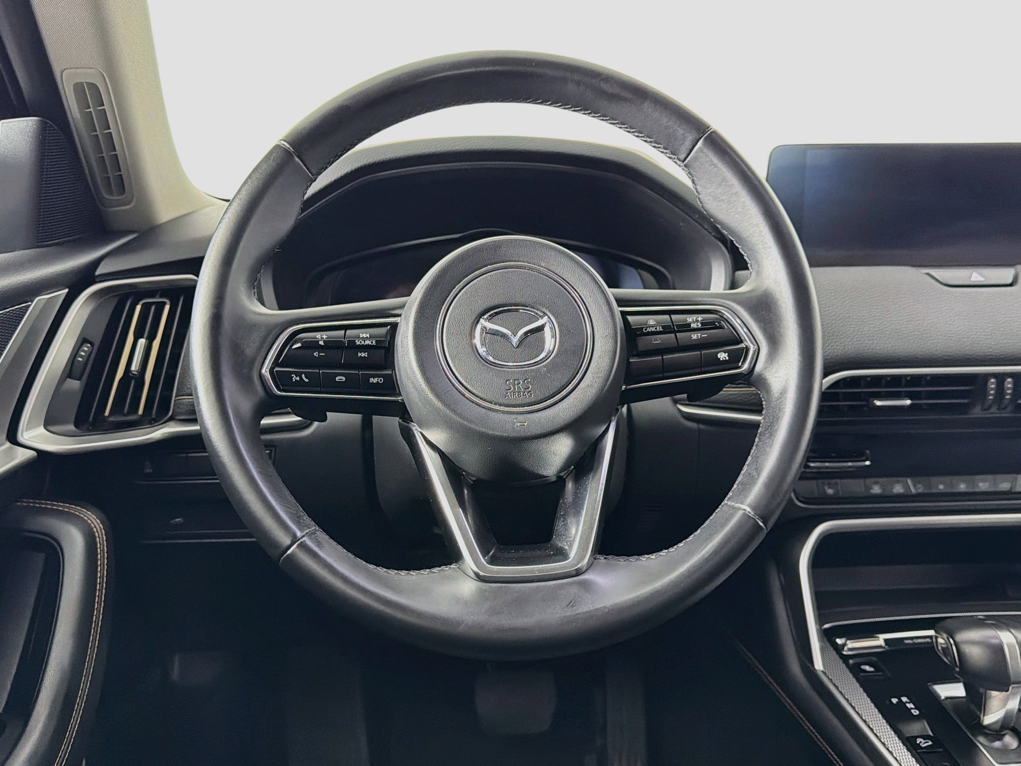 Used 2024 MAZDA CX-90 Plug-In Hybrid w/ Preferred AWD/4WD image 18