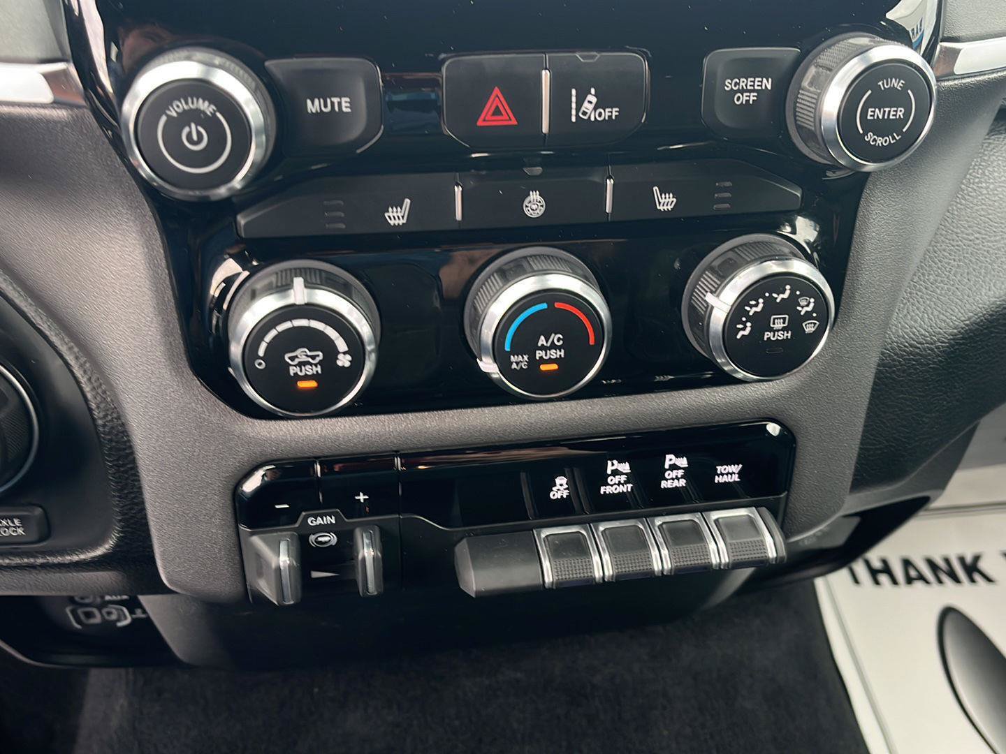 Used 2025 RAM 1500 Big Horn AWD/4WD image 16