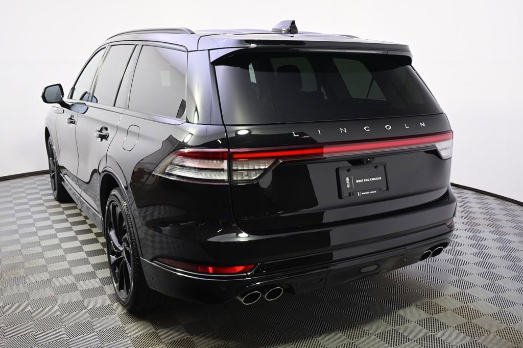 New 2026 Lincoln Aviator Reserve w/ Jet Appearance Package image 4