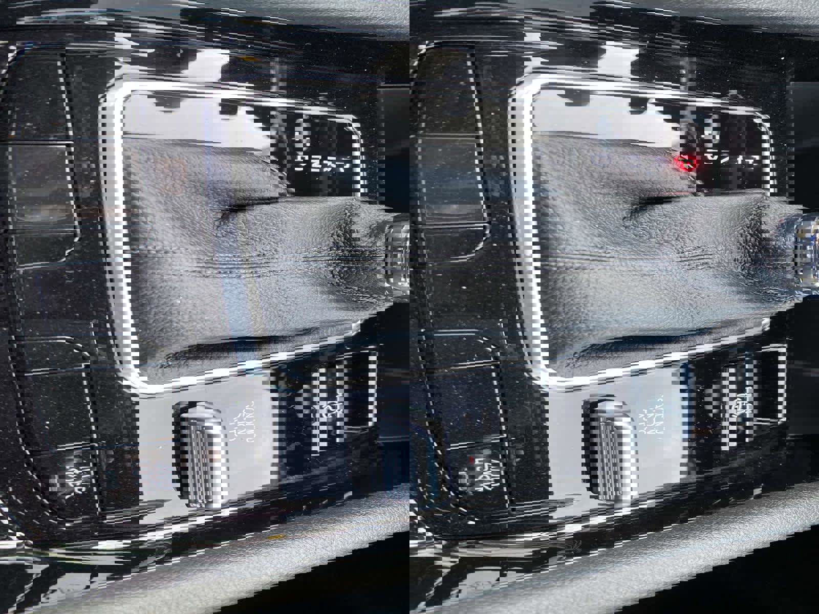 New 2026 Jeep Compass Limited image 16