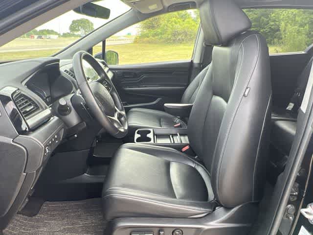 Used 2023 Honda Odyssey Touring image 11