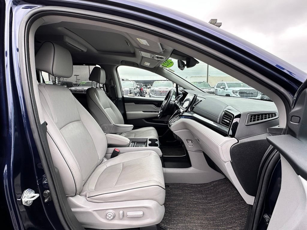 Used 2022 Honda Odyssey Elite image 15