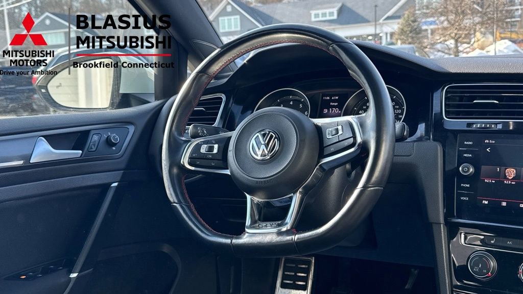 Used 2018 Volkswagen GTI SE image 30