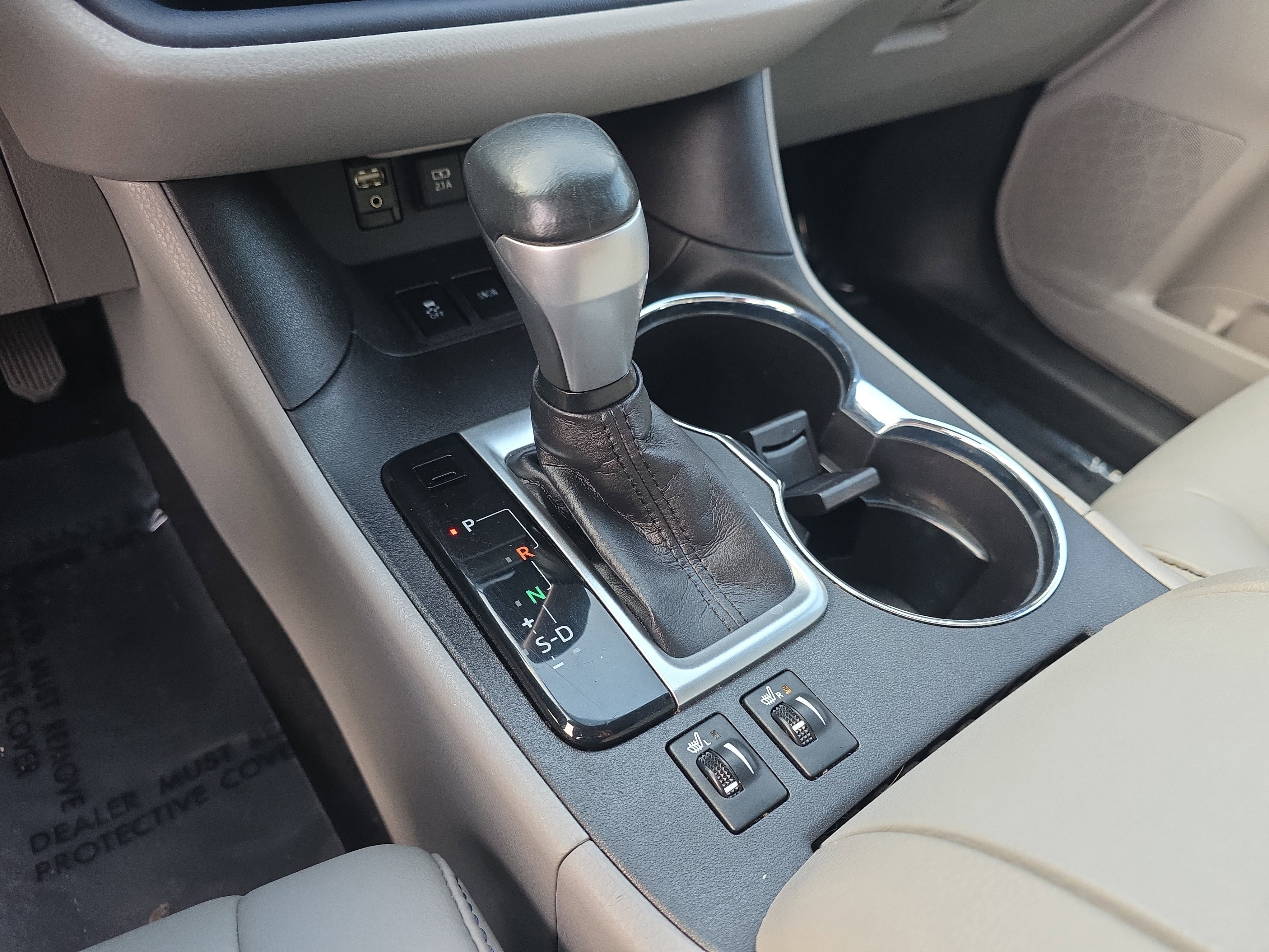 Used 2019 Toyota Highlander image 27