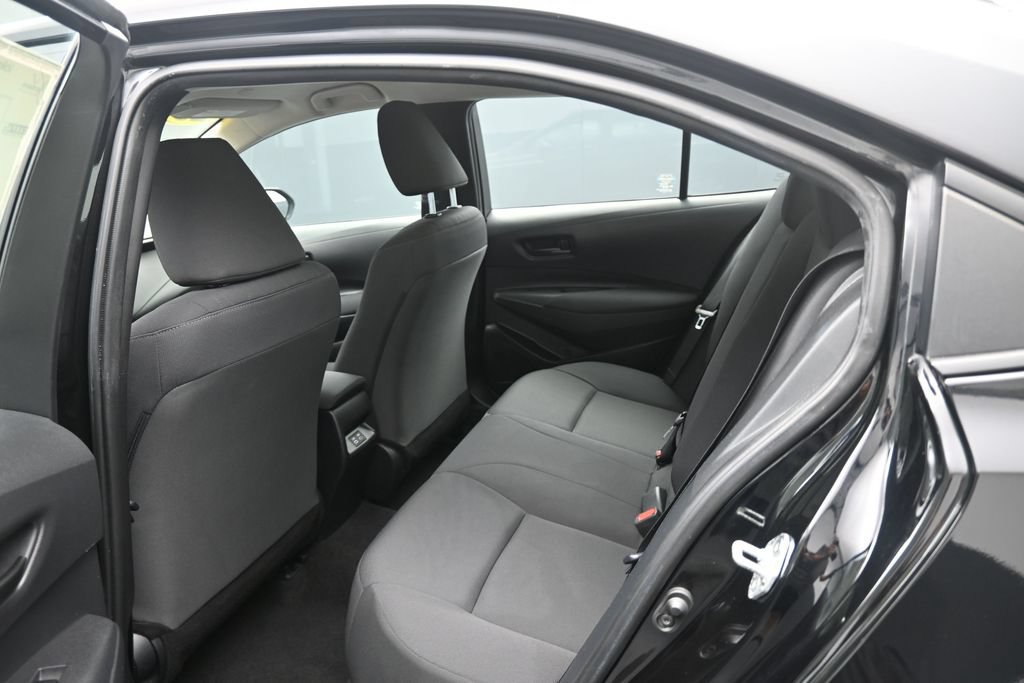 Used 2023 Toyota Corolla LE FWD image 20