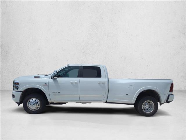 New 2026 RAM 3500 Limited w/ Max Tow Package AWD/4WD image 4