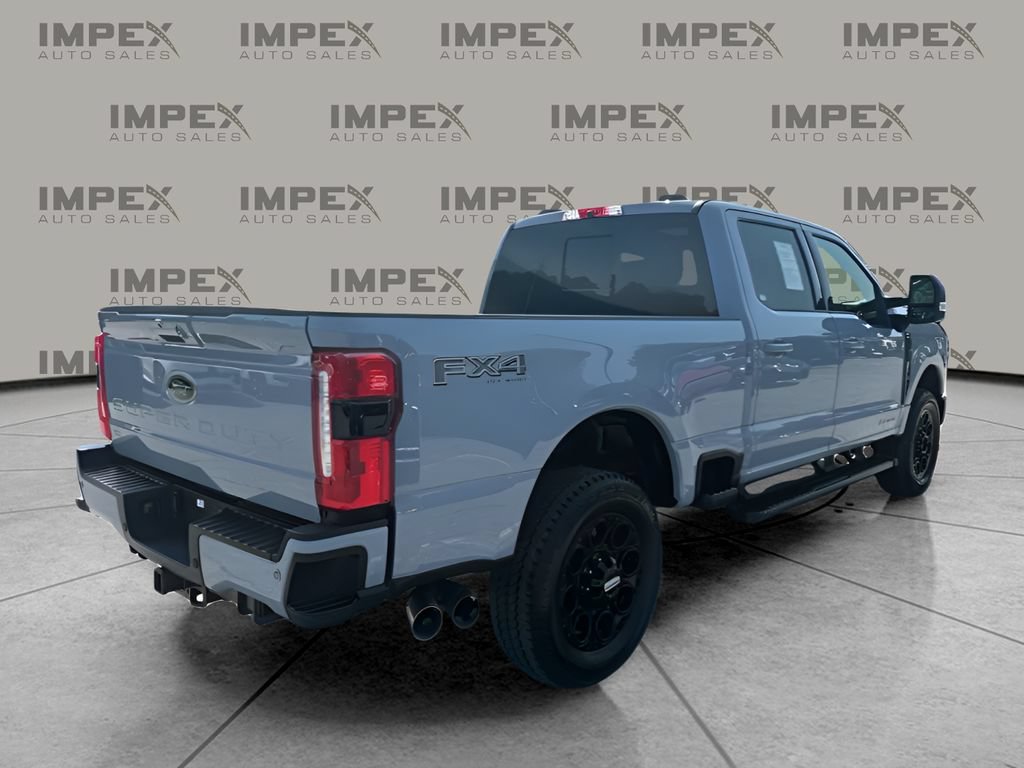 Used 2026 Ford F350 Lariat w/ Black Appearance Package AWD/4WD image 3