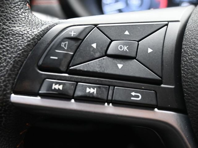 Used 2023 Nissan Kicks SR w/ Exterior Package FWD image 26