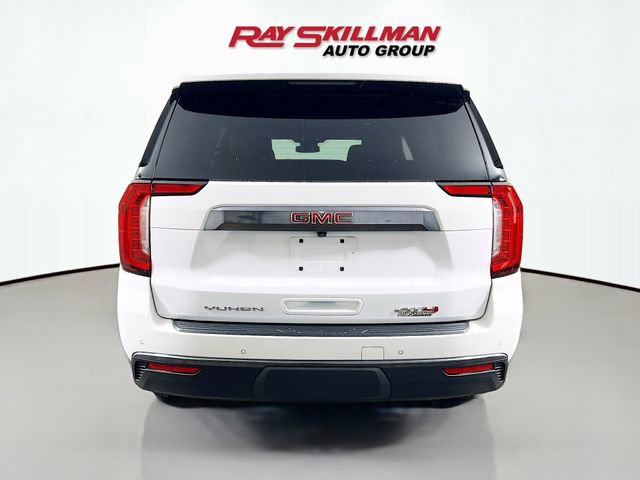 Used 2023 GMC Yukon XL AT4 w/ Technology Package AWD/4WD image 6
