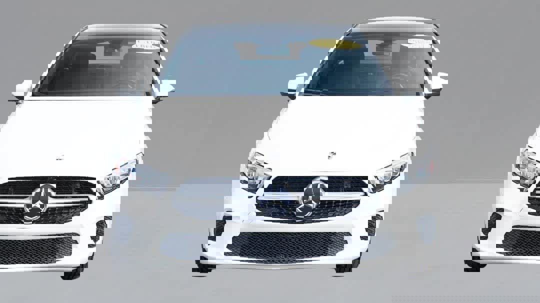Certified 2022 Mercedes-Benz A 220 4MATIC image 2