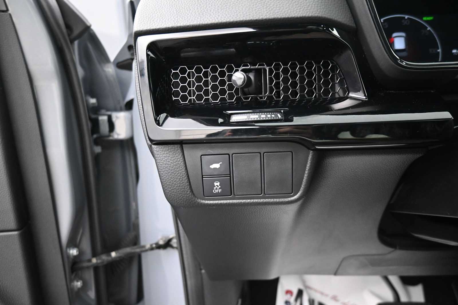 Used 2024 Honda CR-V Sport Touring image 10