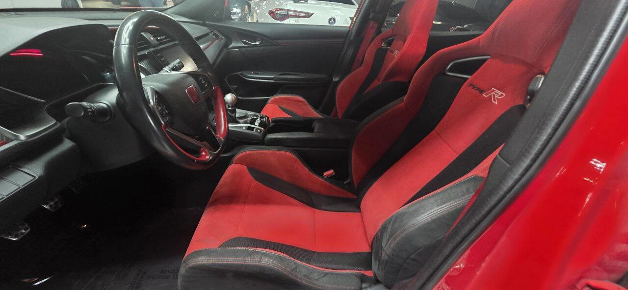 Used 2019 Honda Civic Type R image 16
