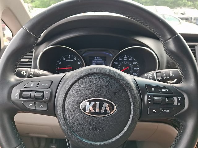 Used 2021 Kia Sedona EX FWD image 18