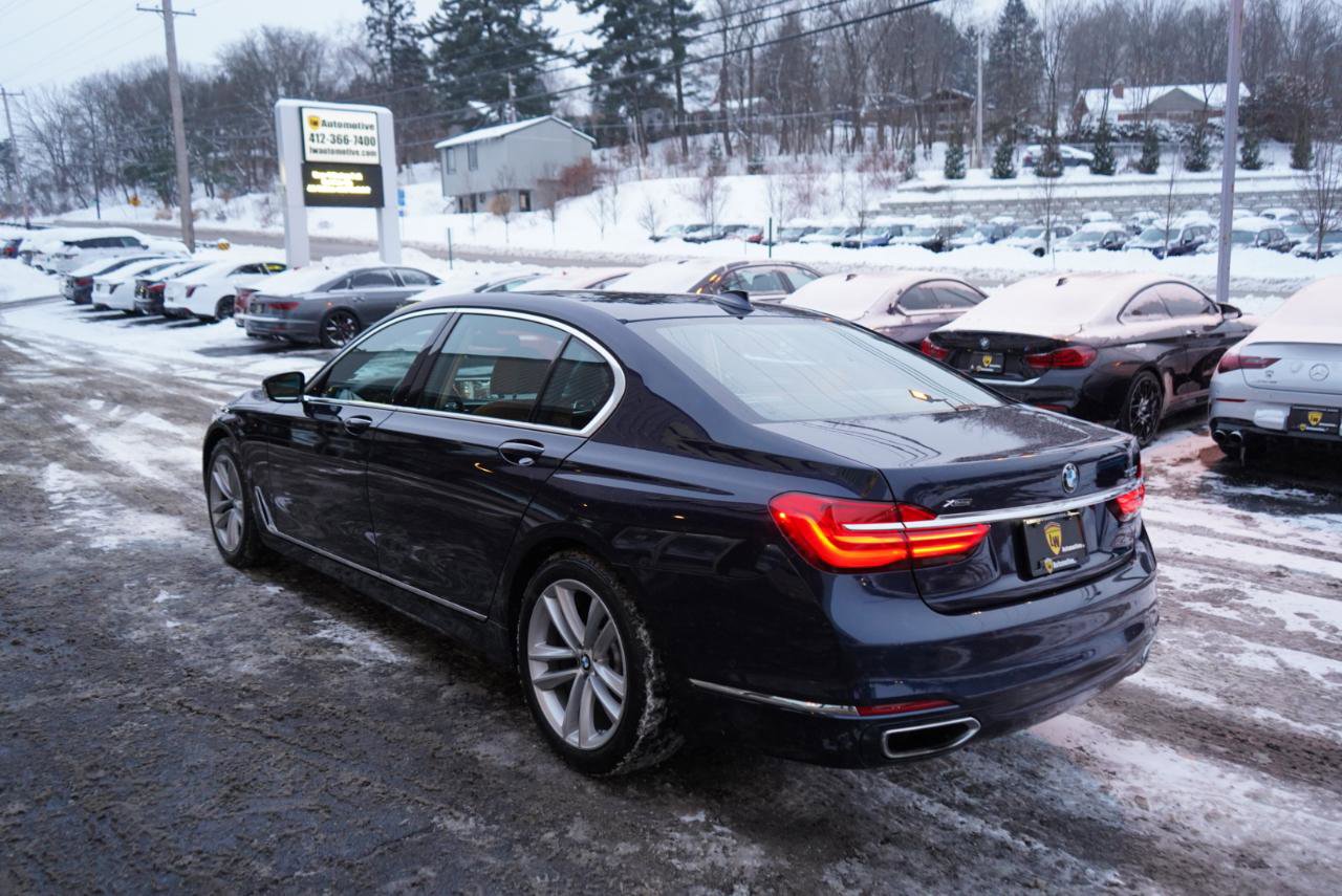 Used 2018 BMW 750i xDrive image 9