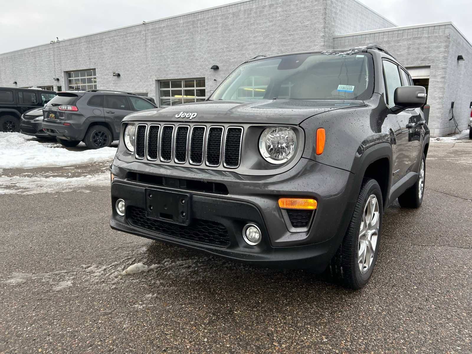 Used 2019 Jeep Renegade Limited w/ Trailer Tow Group image 4