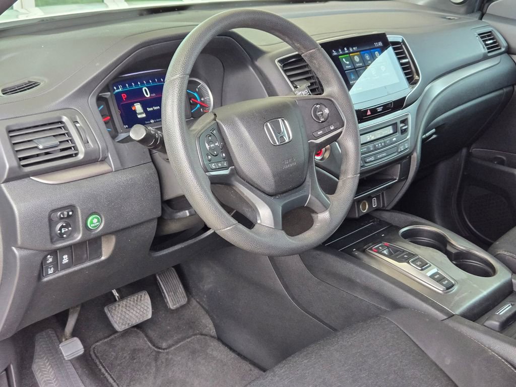 Used 2021 Honda Passport Sport image 10