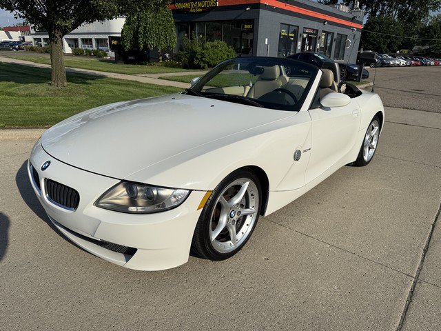 Used 2006 BMW Z4 3.0si RWD image 1
