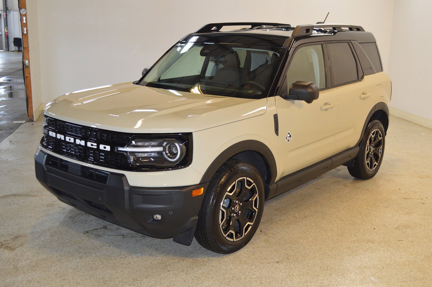 Used 2025 Ford Bronco Sport Outer Banks w/ Outer Banks Tech Package+ image 7