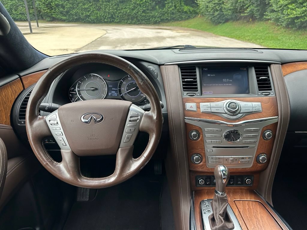 Used 2017 INFINITI QX80 Limited AWD/4WD image 18