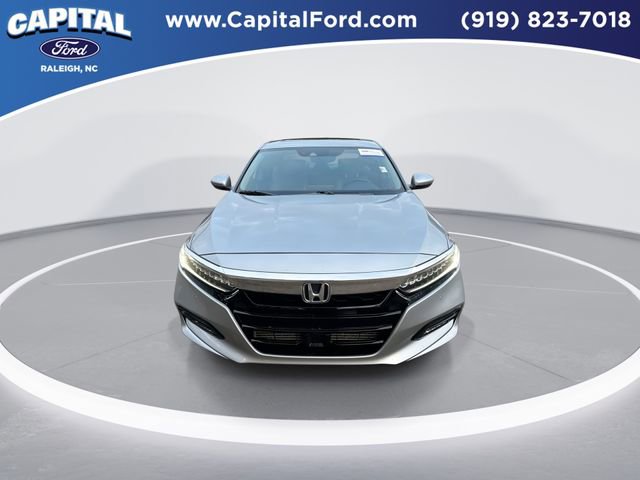Used 2020 Honda Accord Touring image 3