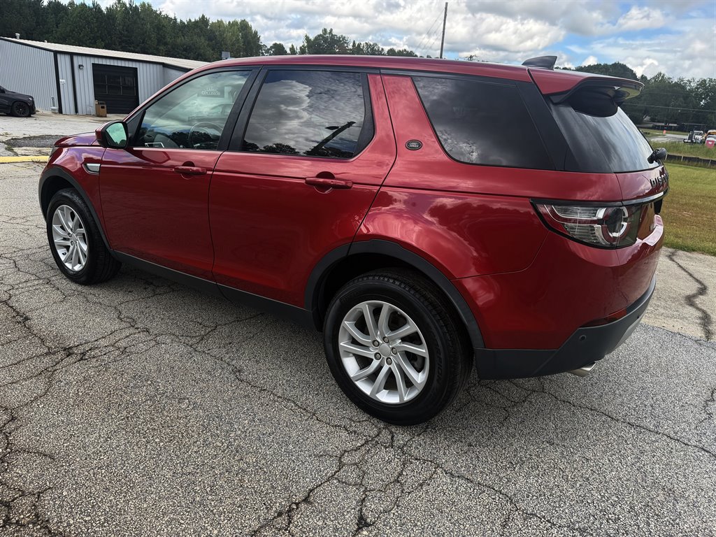 Used 2018 Land Rover Discovery Sport HSE AWD/4WD image 11
